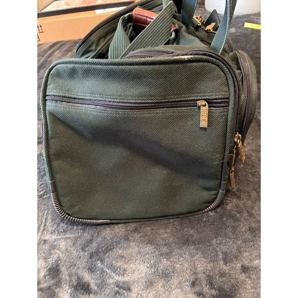 Vintage Ricardo Beverly Hills Big Sur Green Ballistic Nylon Duffel Travel Bag